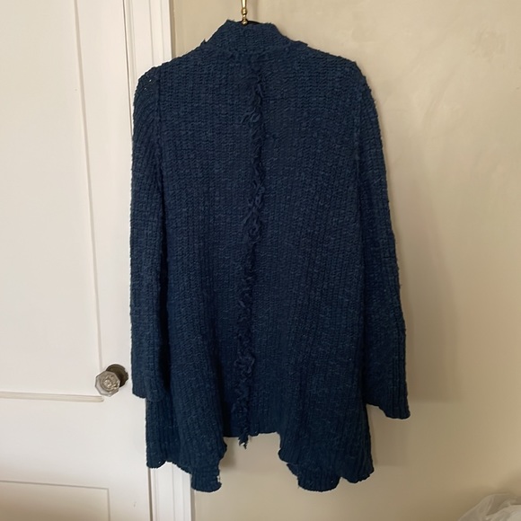 Free People Waterfront Cardigan sweater size M - Picture 3 of 5